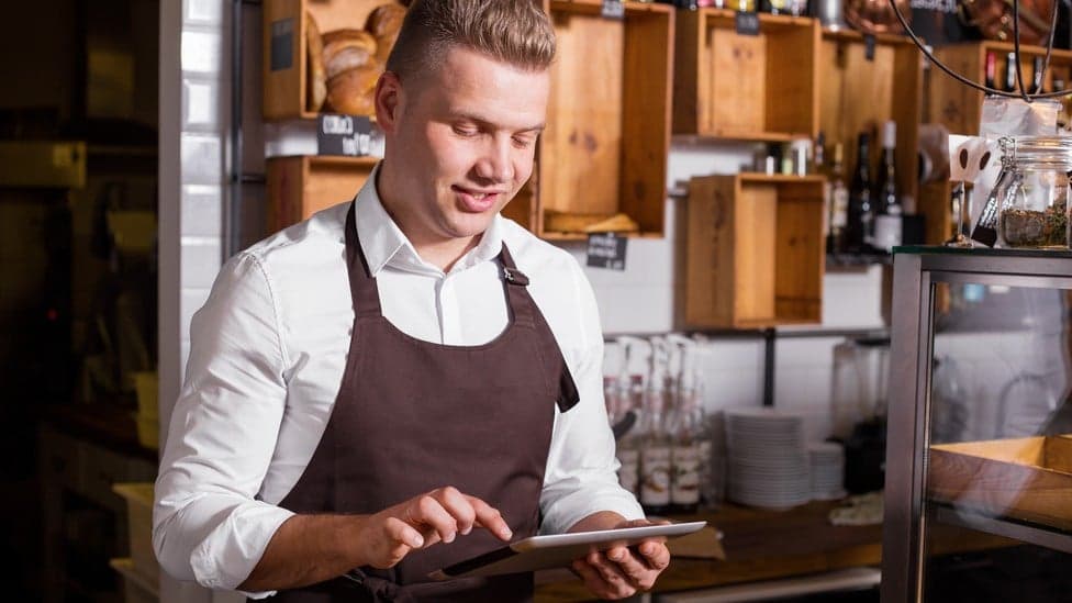 Fast Casual: MobileBytes intros self-order kiosk app for restaurants Fast Casual: MobileBytes intros self-order kiosk app for restaurants