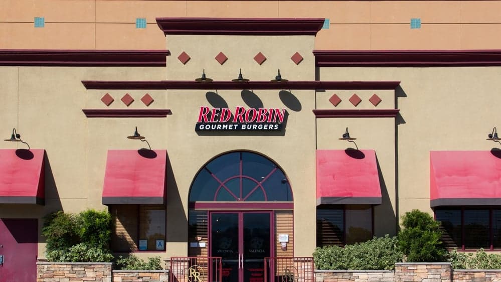 Nation’s Restaurant News: Red Robin Launched ‘Let’s Burger’ Campaign Nation’s Restaurant News: Red Robin Launched ‘Let’s Burger’ Campaign