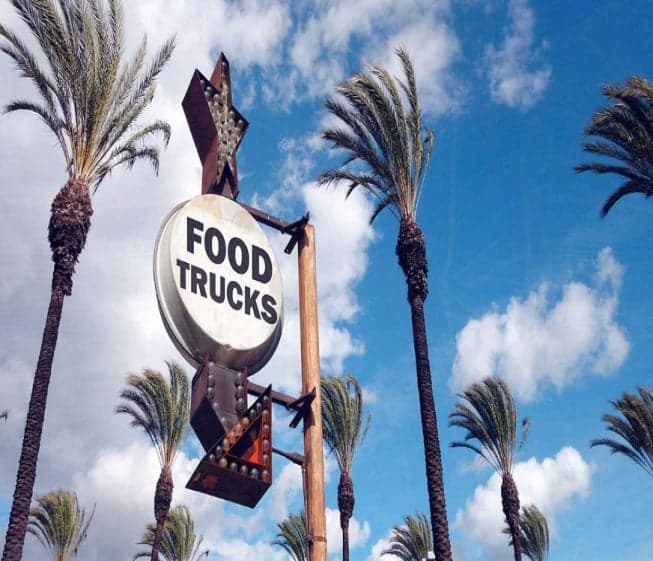 Franchises Get On Board with Food Trucks Franchises Get On Board with Food Trucks