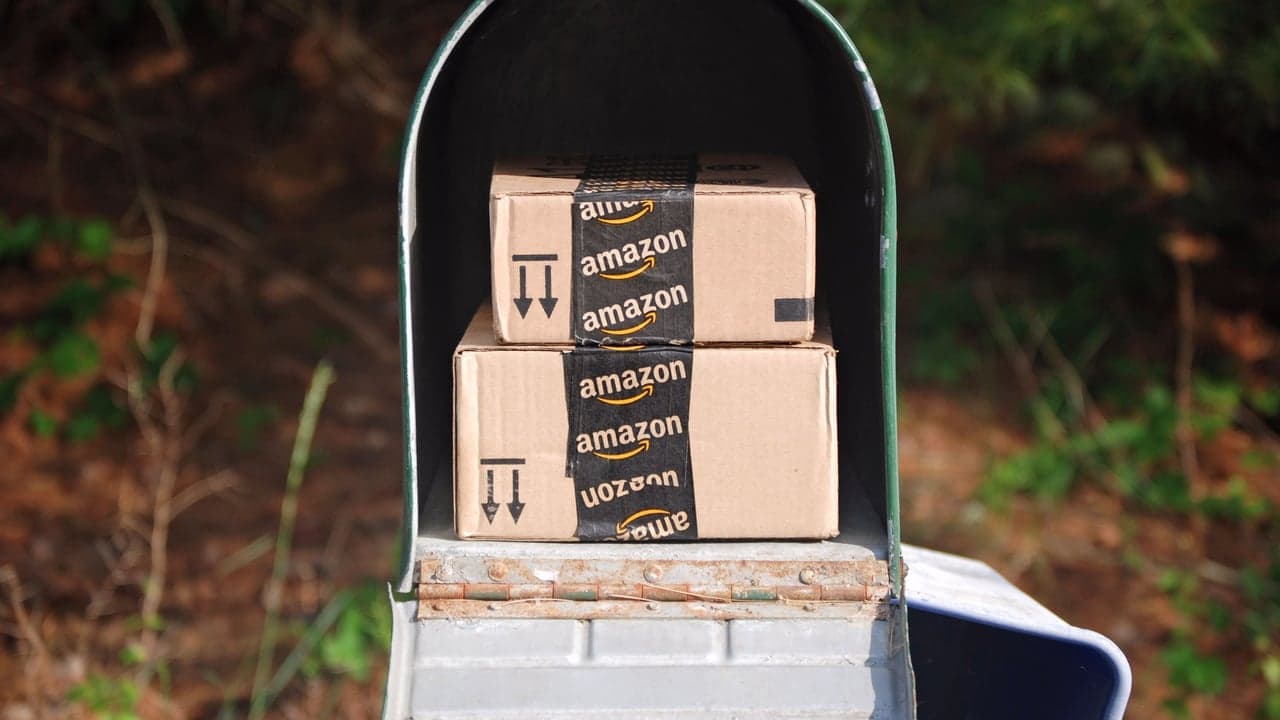 CNBC: Amazon Grabbed 4 Percent of All US Retail Sales in 2017 CNBC: Amazon Grabbed 4 Percent of All US Retail Sales in 2017