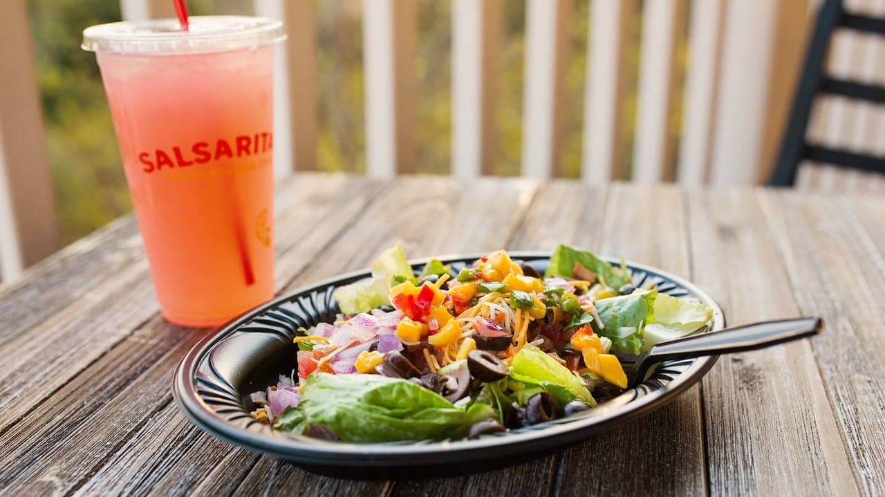 Fast Casual: Salsarita's Fresh Mexican Grill adds drive-thrus Fast Casual: Salsarita's Fresh Mexican Grill adds drive-thrus