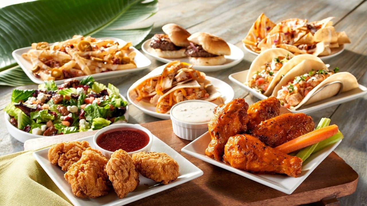 Fast Casual: FAT Brands acquires Hurricane Grill & Wings Fast Casual: FAT Brands acquires Hurricane Grill & Wings