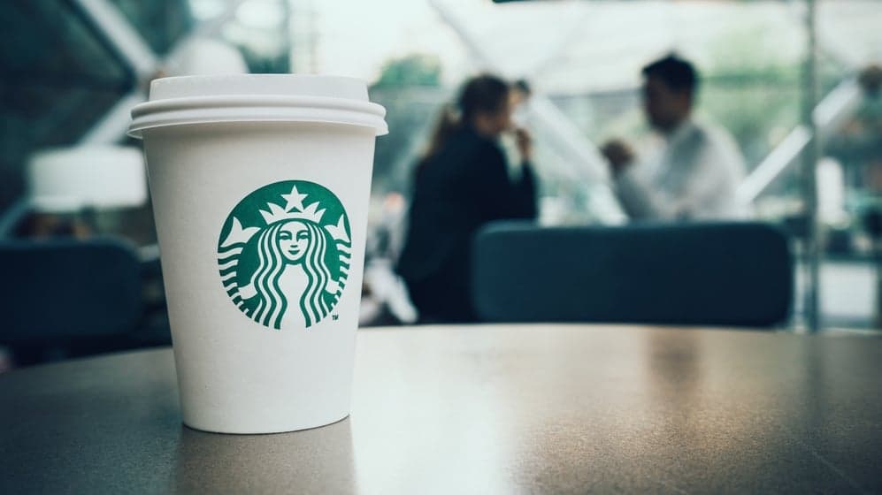Fast Casual: Howard Shultz Resigning as Starbucks CEO to Focus on Retail Innovation Fast Casual: Howard Shultz Resigning as Starbucks CEO to Focus on Retail Innovation