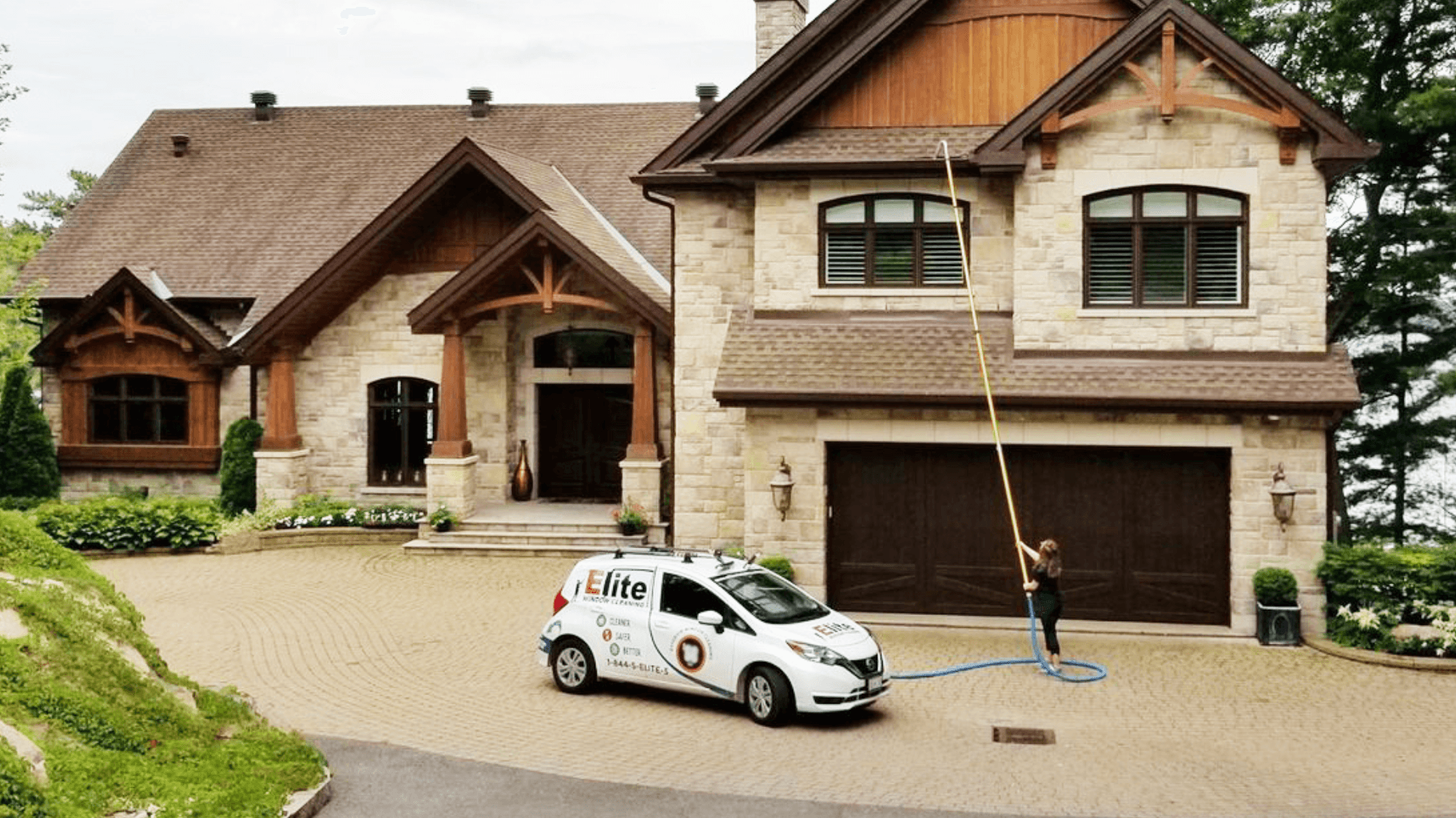 Sparkling Vision to Soaring Success: Steps to a Thriving Elite Window Cleaning Franchise