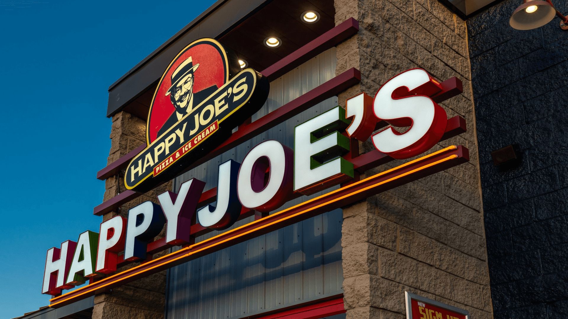 A Once-in-a-Lifetime Franchise Opportunity: Happy Joe’s Looks To Reignite Its Legacy in Iowa 
