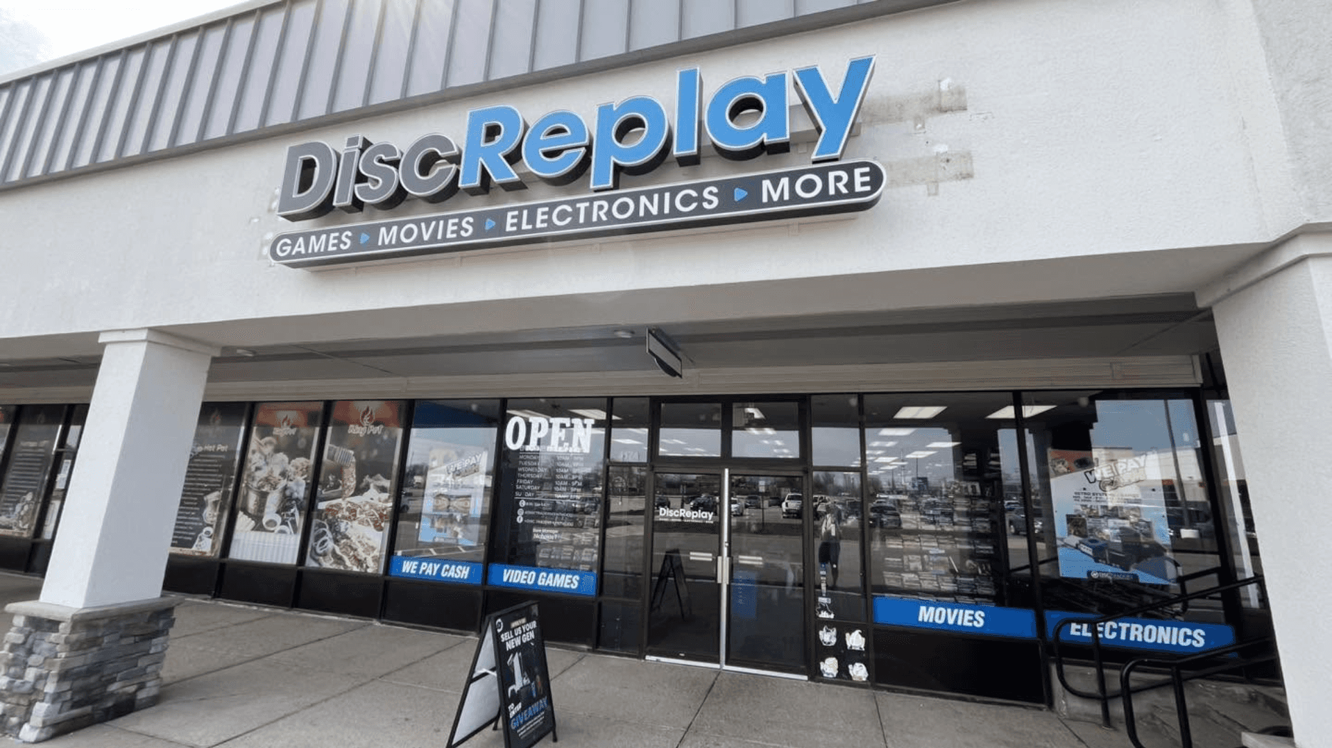 Disc Replay Specialty Resale Franchise Storefront