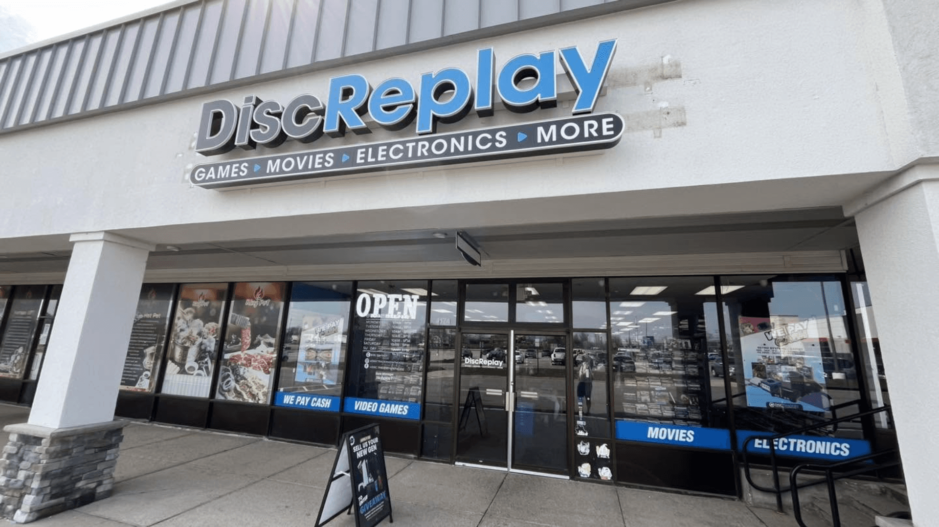Entertainment Resale Has No National Leader. Disc Replay Is Defining the Category
