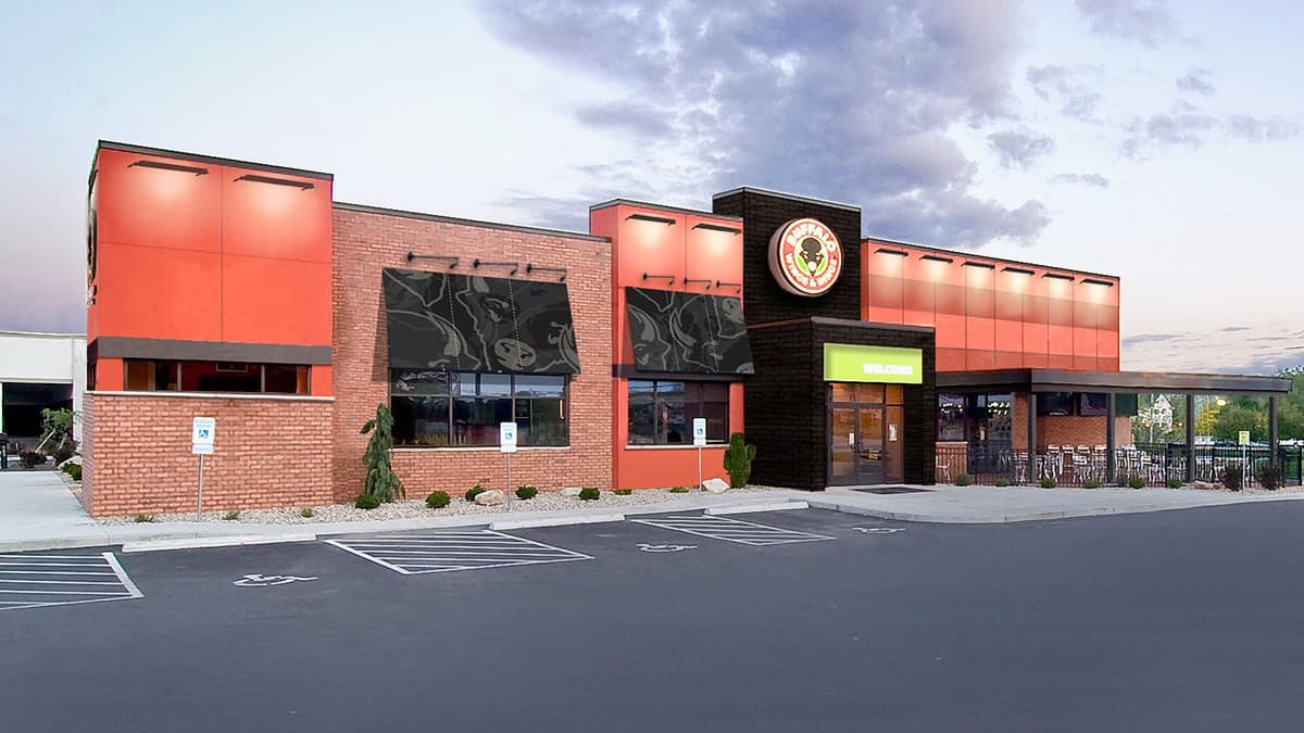 Buffalo Wings & Rings Sets New Franchisees Off on the Right Foot With Unparalleled Opening Support
