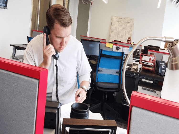 What a Journalist Really Thinks When You Pitch Them