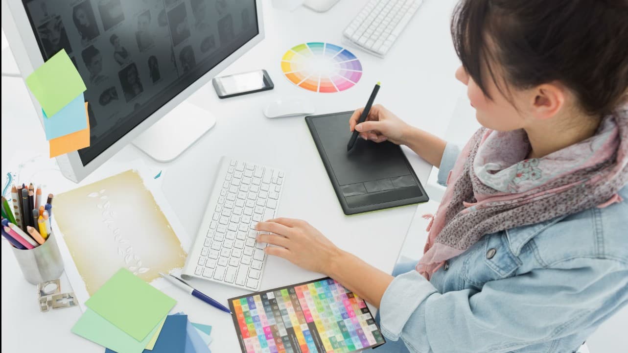 How a Graphic Designer Can Get a Job