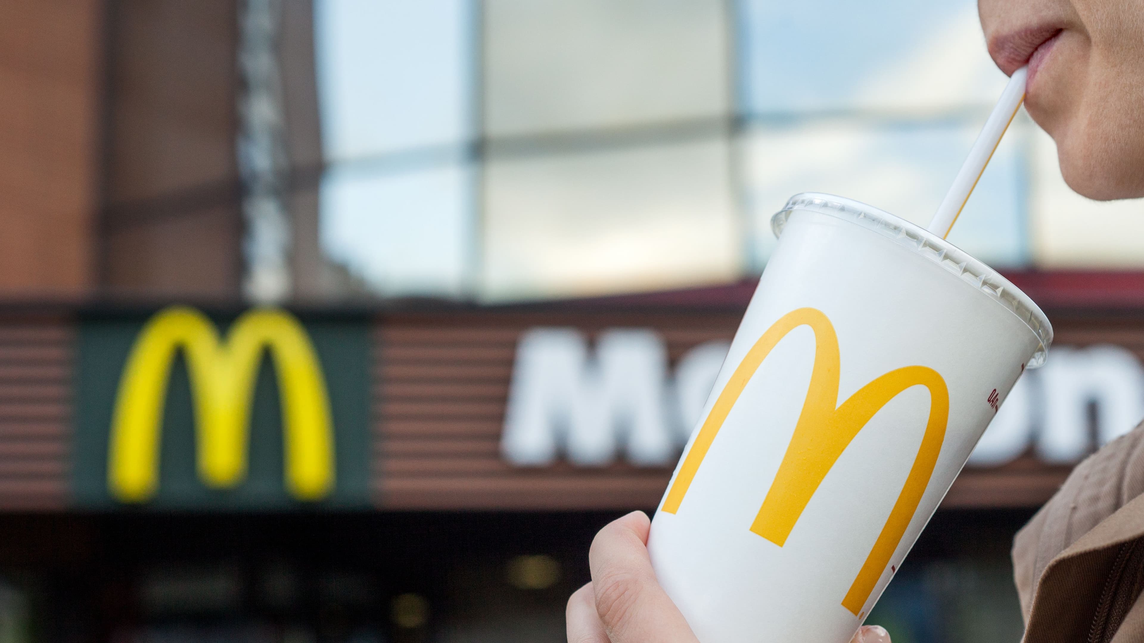QSR Magazine: McDonald’s Renews Sustainable Packaging Goals