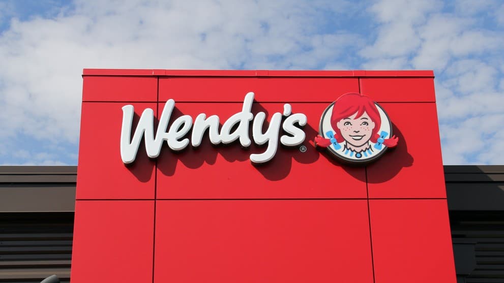 QSR Magazine: Wendy's Sets its Compass for Fast-Food Burger Domination