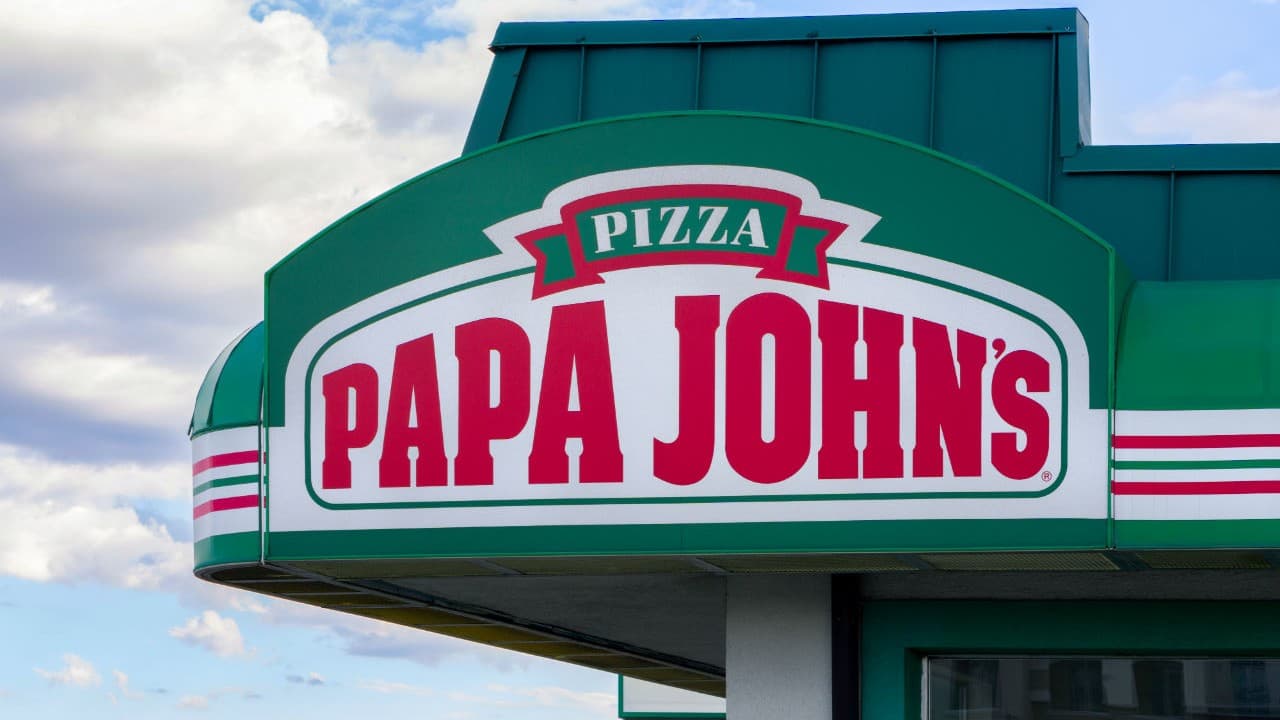 QSR Magazine: Papa John’s Promotes Joe Smith to Chief Financial Officer