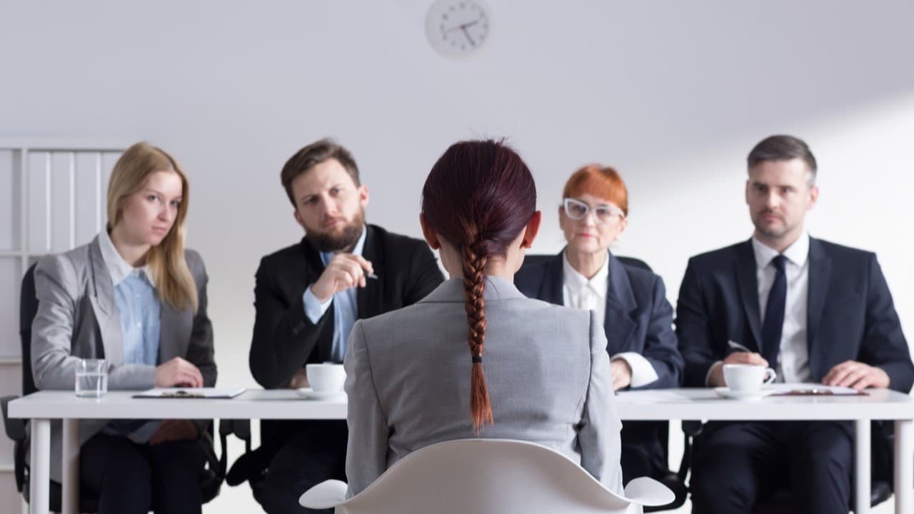 The Great Debate: Do Stolen Salespeople from Your Competitor Give You an Edge?
