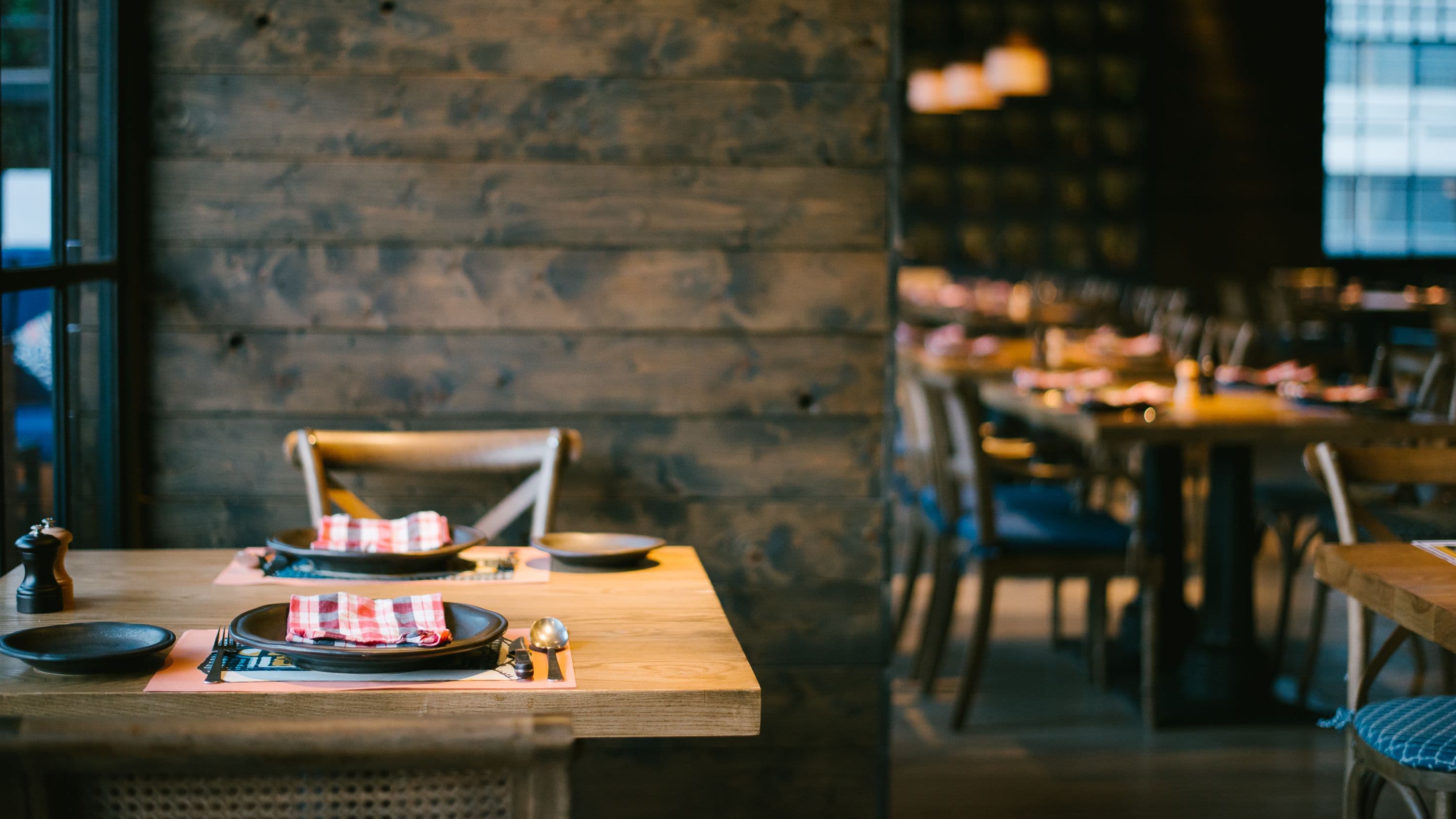 Report: Americans Prefer Eating at Home to Restaurant Dining