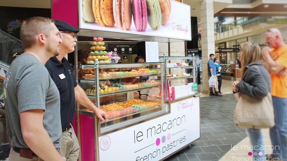 Le Macaron Launches Mobile Kiosk Franchise Opportunity