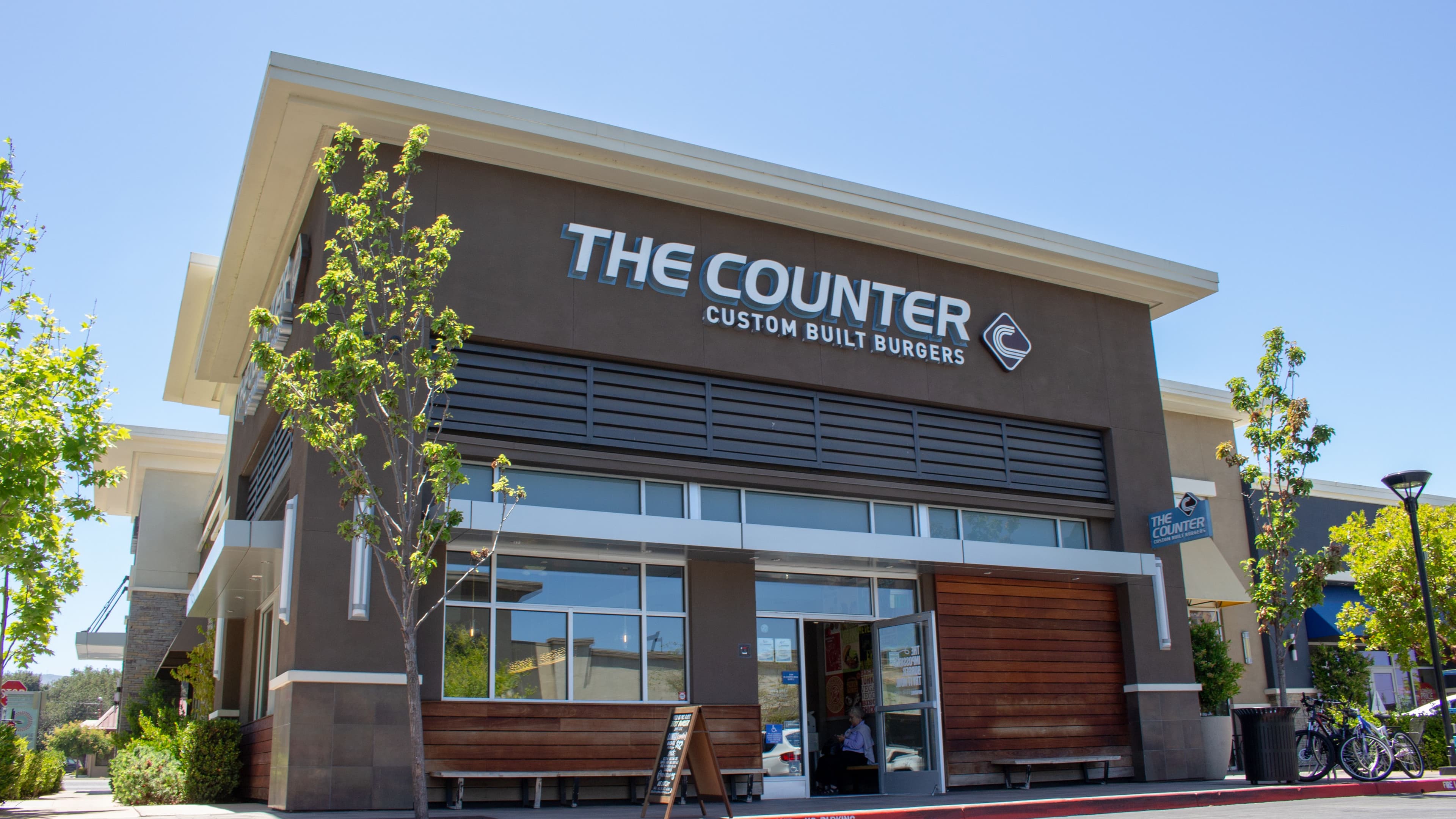 The Universal Appeal to Custom Creations: How California-Based Burger Concept The Counter Is Poised For Growth in the Golden State and Beyond