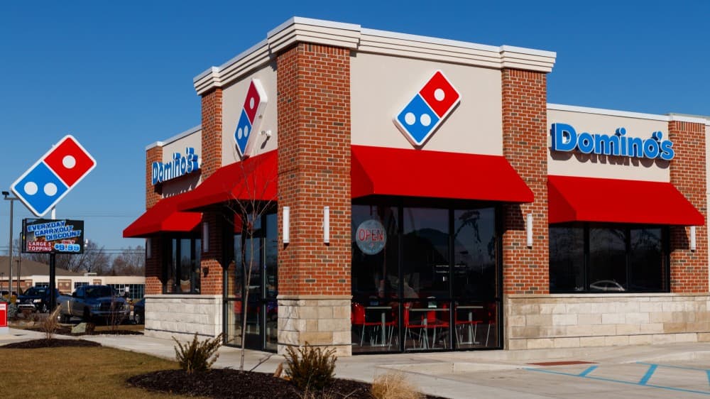 Domino's CEO Builds Pressure To Open 25,000 Stores by 2025 Domino's CEO Builds Pressure To Open 25,000 Stores by 2025