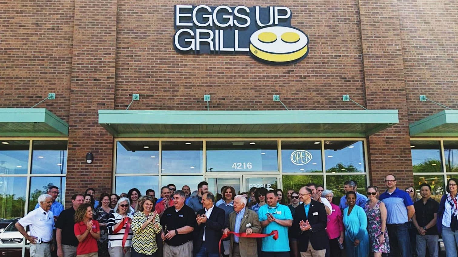 How Brothers Rob and Scott Johnson Traded Corporate Life for a Meaningful Career at Eggs Up Grill