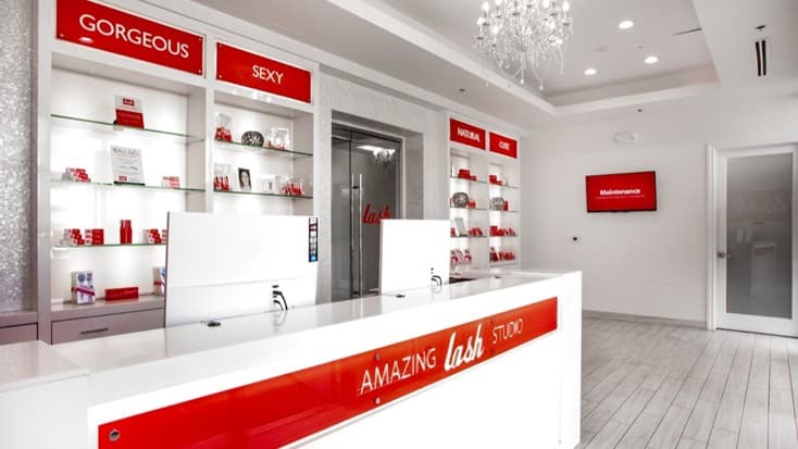Why Nearly Half of Amazing Lash Studio® Franchisees Own Multiple Locations