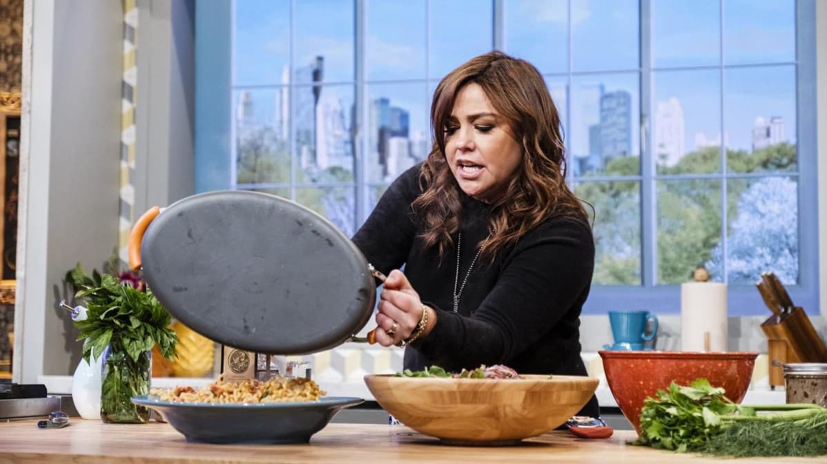 Why Uber Eats Is Teaming Up With Rachel Ray for a Whole New Kind of Ghost Restaurant