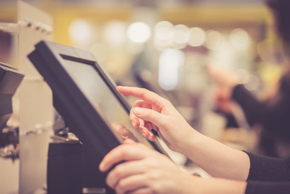 Restaurants Experience Jump in Sales After Stimulus Checks Arrive