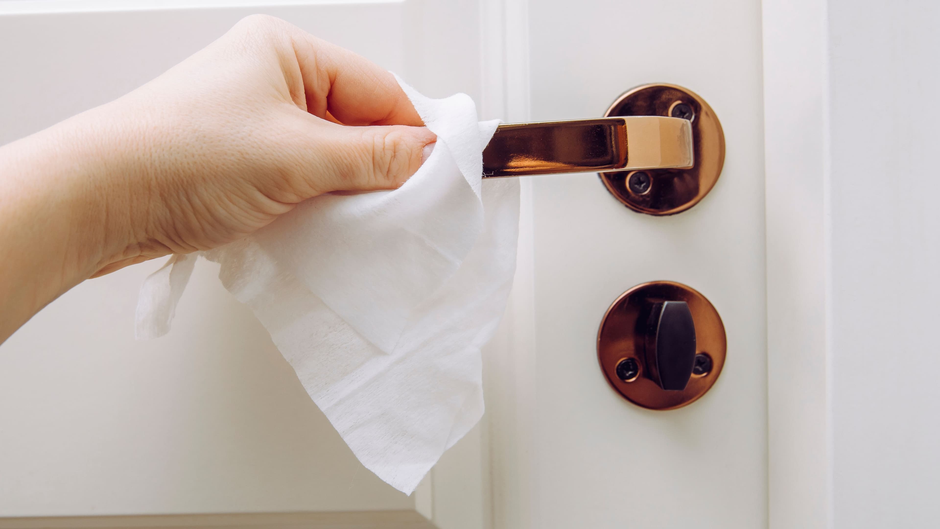 Reader's Digest: 10 Mistakes You’re Making With Antibacterial Wipes