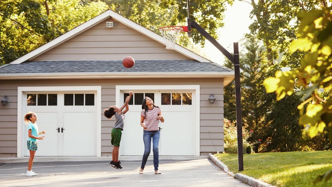 How ProLift Garage Doors Give Franchisees a Lift Toward Achieving Their Business Dreams 