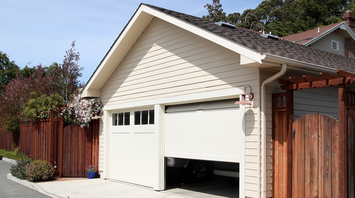 ProLift Garage Door Franchise Ownership Gave This IT Professional the Flexibility to Run for Office and Give Back to His Community