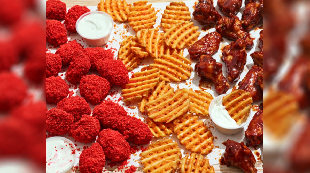 Applebee’s Launches Cosmic Wings, a Cheeto-Flavored Chicken Virtual Brand With 1,300 Locations