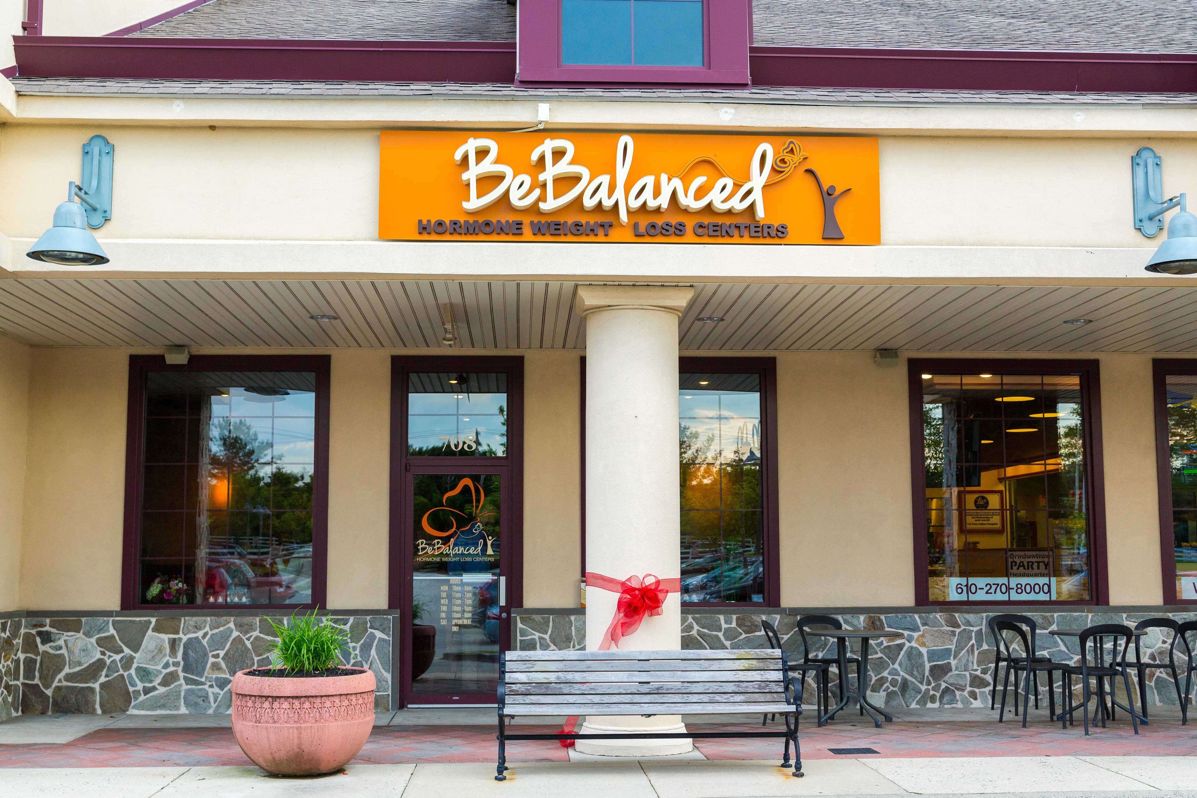 Blue Ocean for Consumers & Franchise Buyers: How BeBalanced Created a New Industry Out of Two Multi-Billion Dollar Sectors