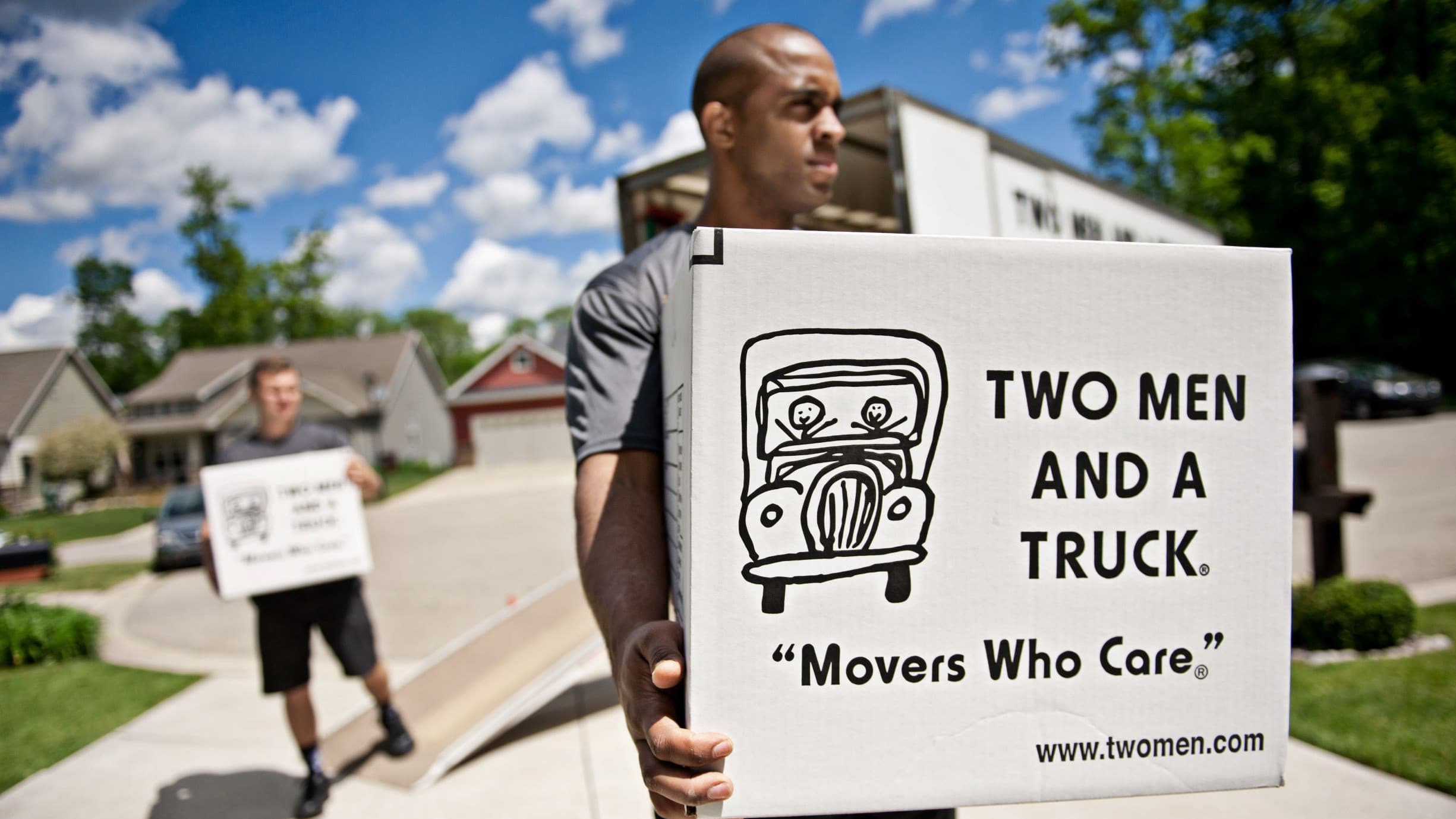 TWO MEN AND A TRUCK Finishes First Quarter with 14% Revenue Growth