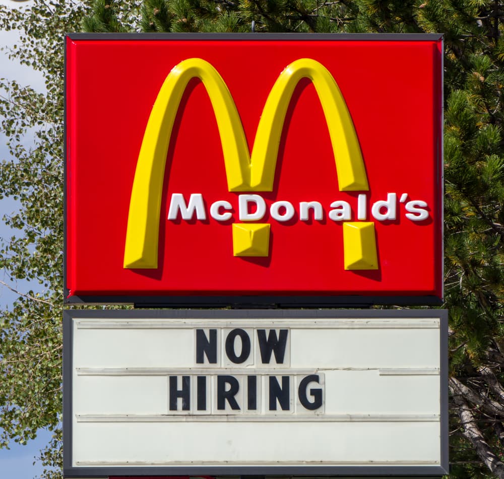 Unemployment Checks May Not Be The Reason Your Franchise Can’t Hire