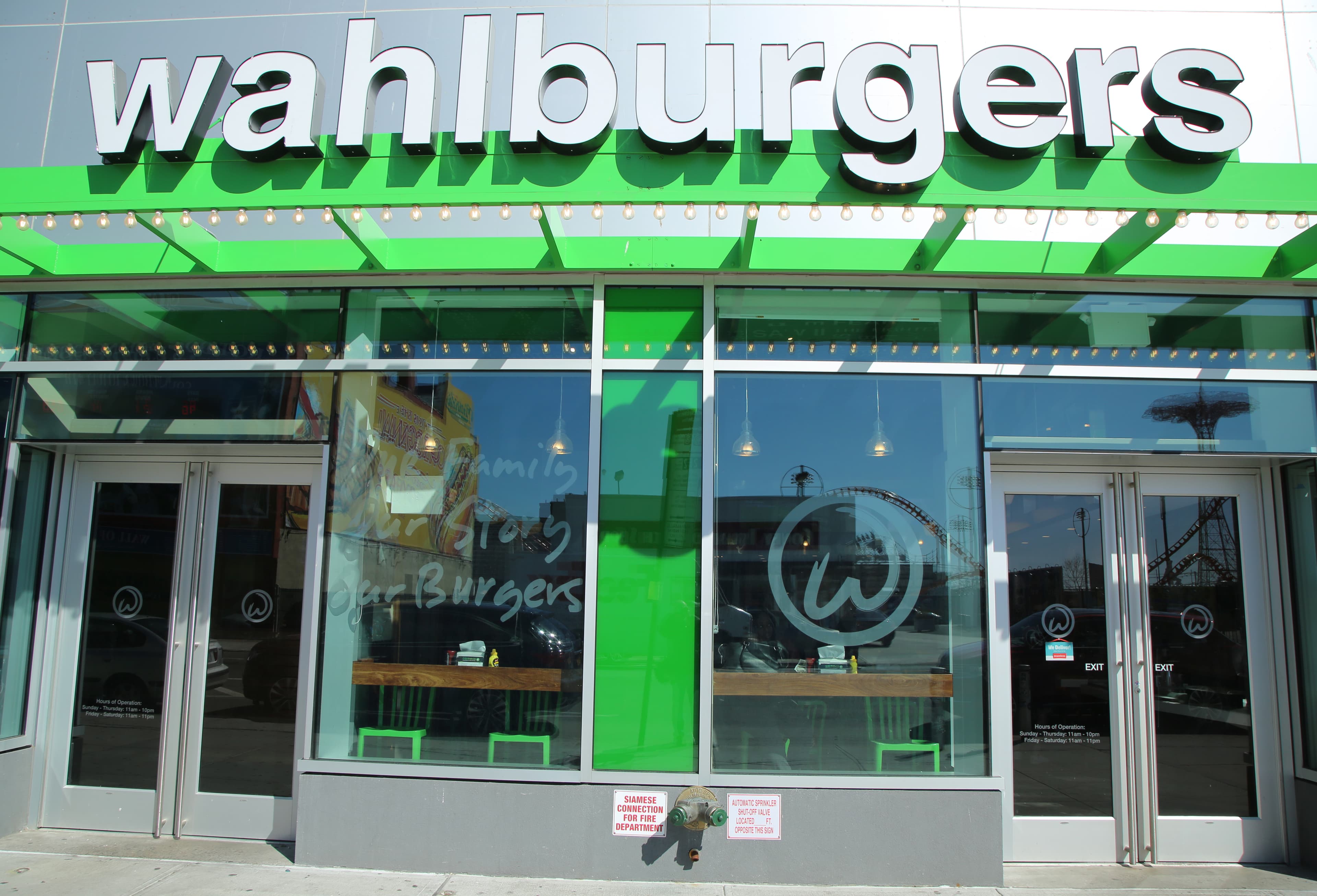 5 Celebrities Who Own Franchises