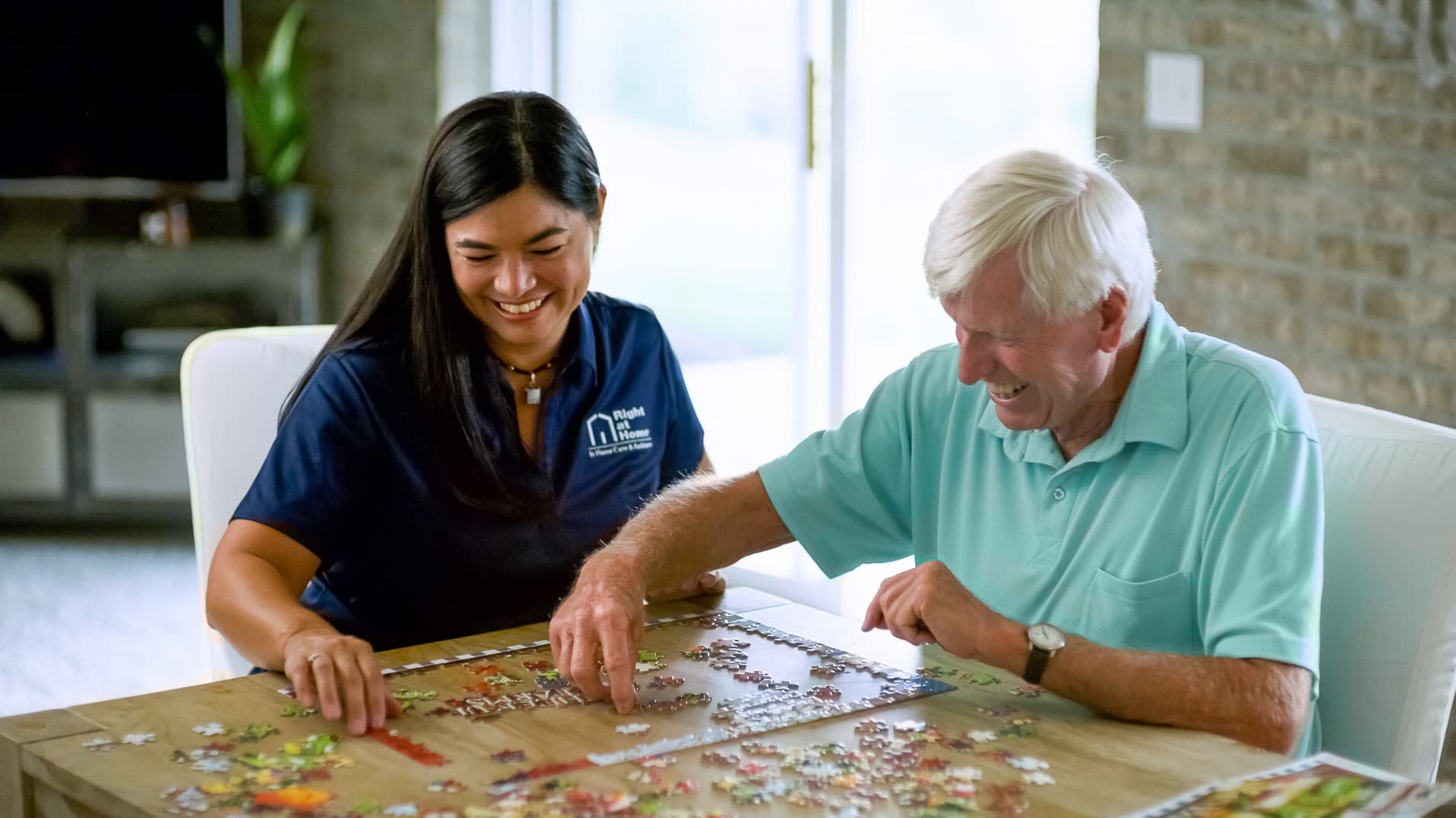 How Right at Home’s Franchise Opportunity Makes Veteran Entrepreneurs Feel “Right at Home”