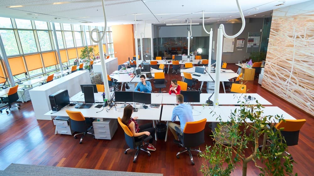 Why Regus is Set to Dominate the $8 Billion Coworking Industry
