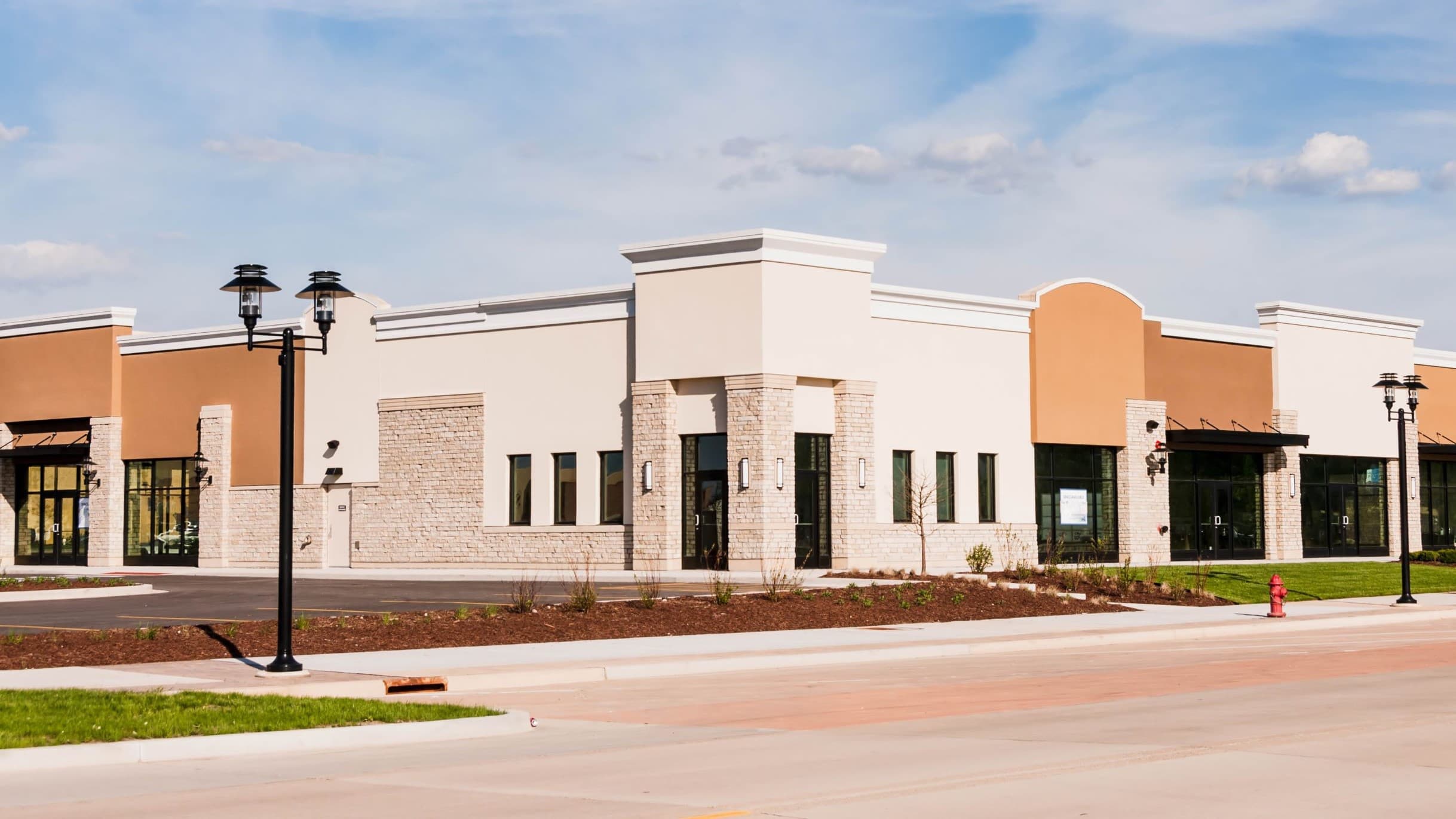 Wings and Rings to Feature End-Cap Franchise Model at Kentucky Strip Center