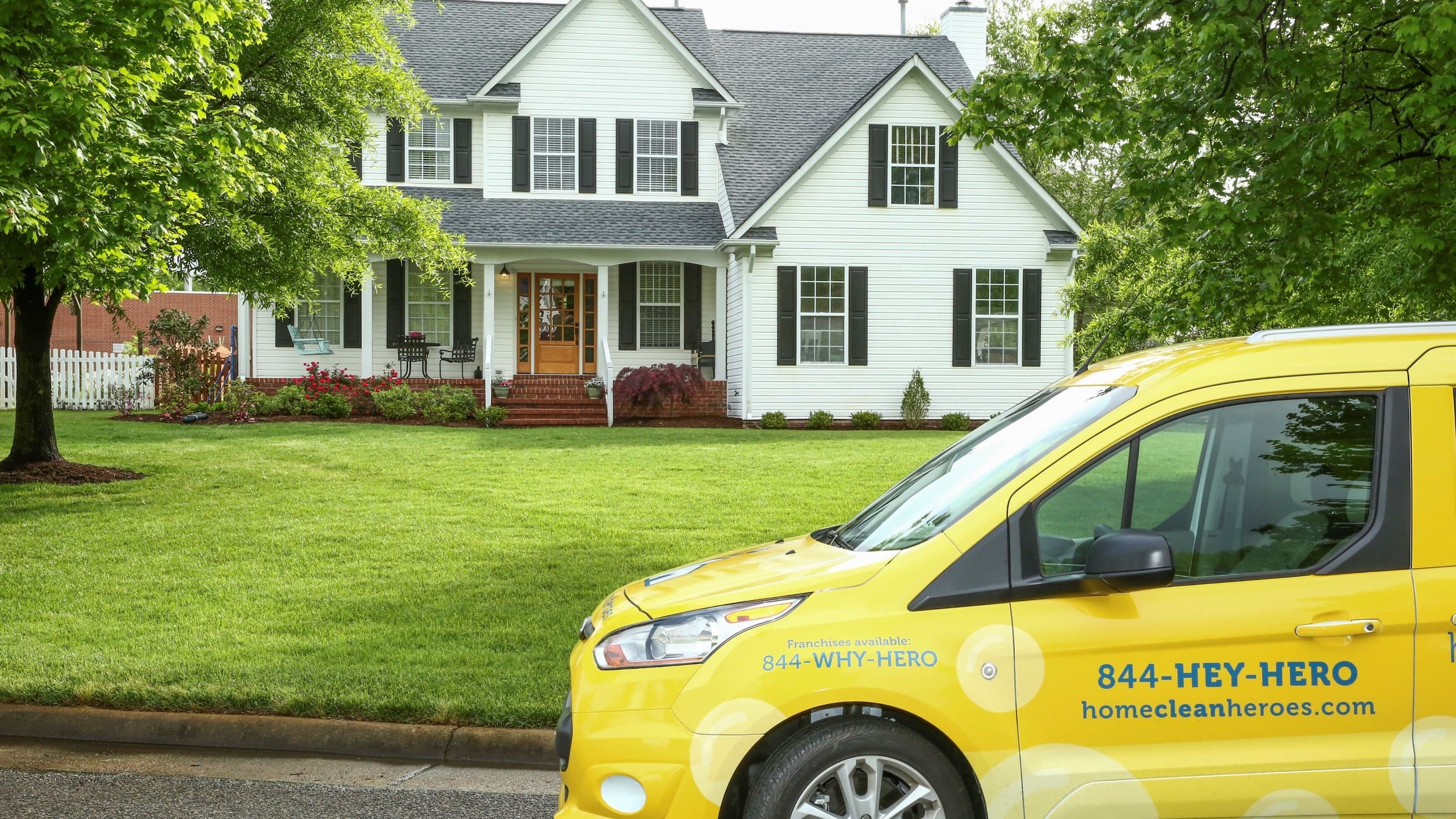 Home Clean Heroes Named Top Brand of 2021 By Franchise Journal 
