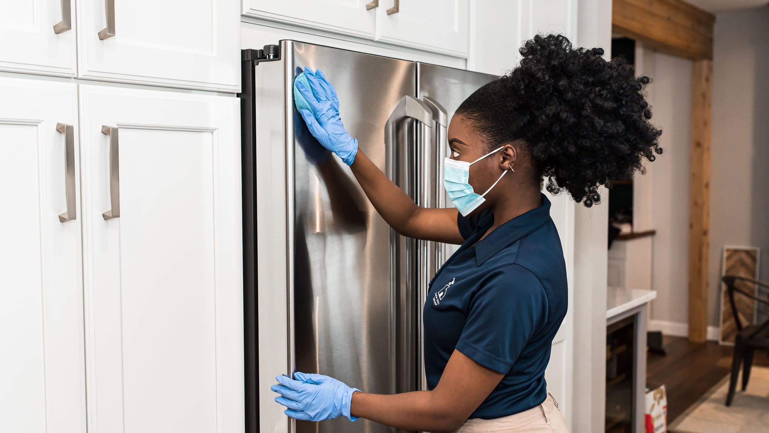 How Home Clean Heroes Helps Franchisees Overcome Recruitment and Retention Challenges
