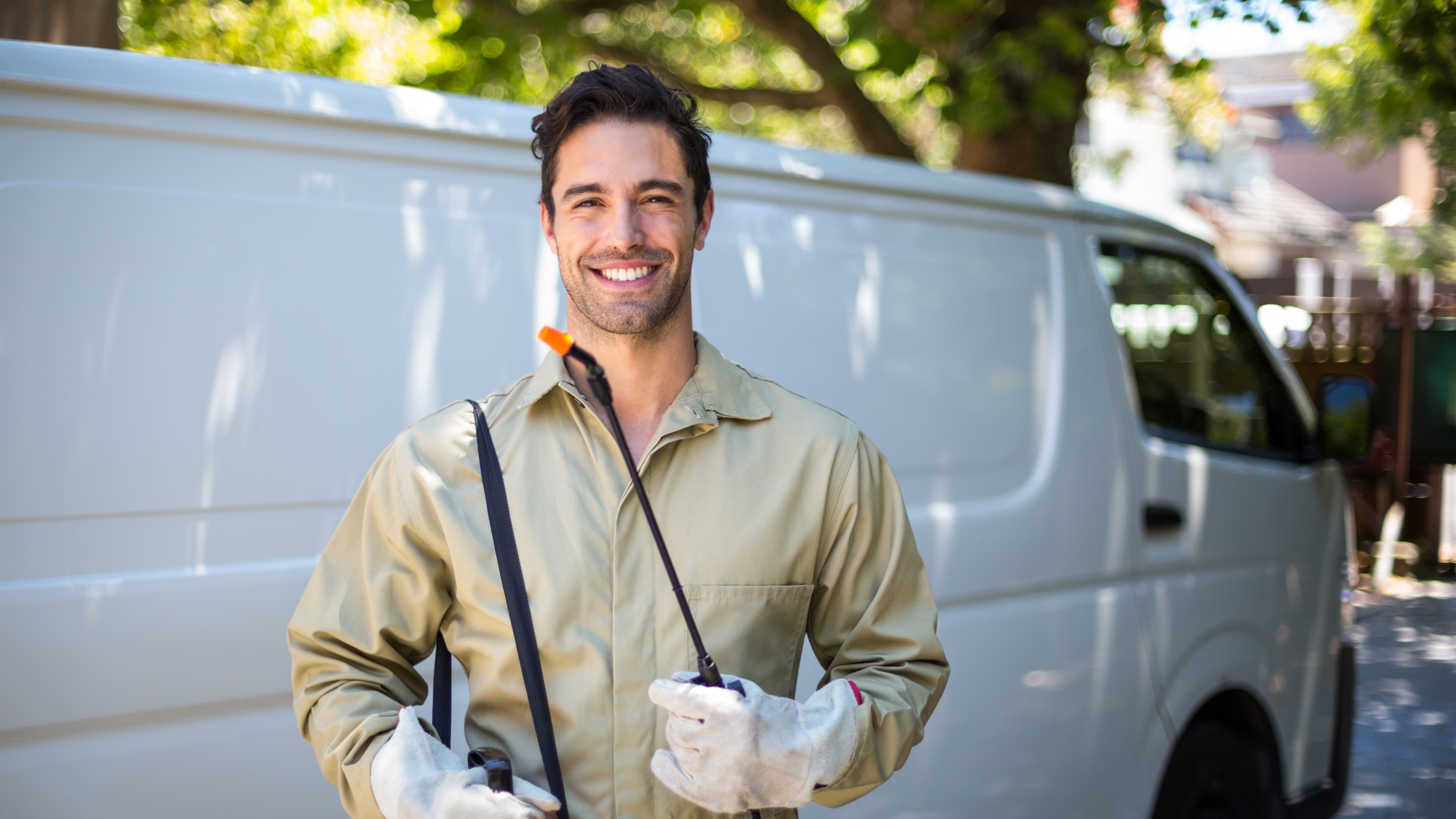 Pros and Cons of a Mobile Service Franchise
