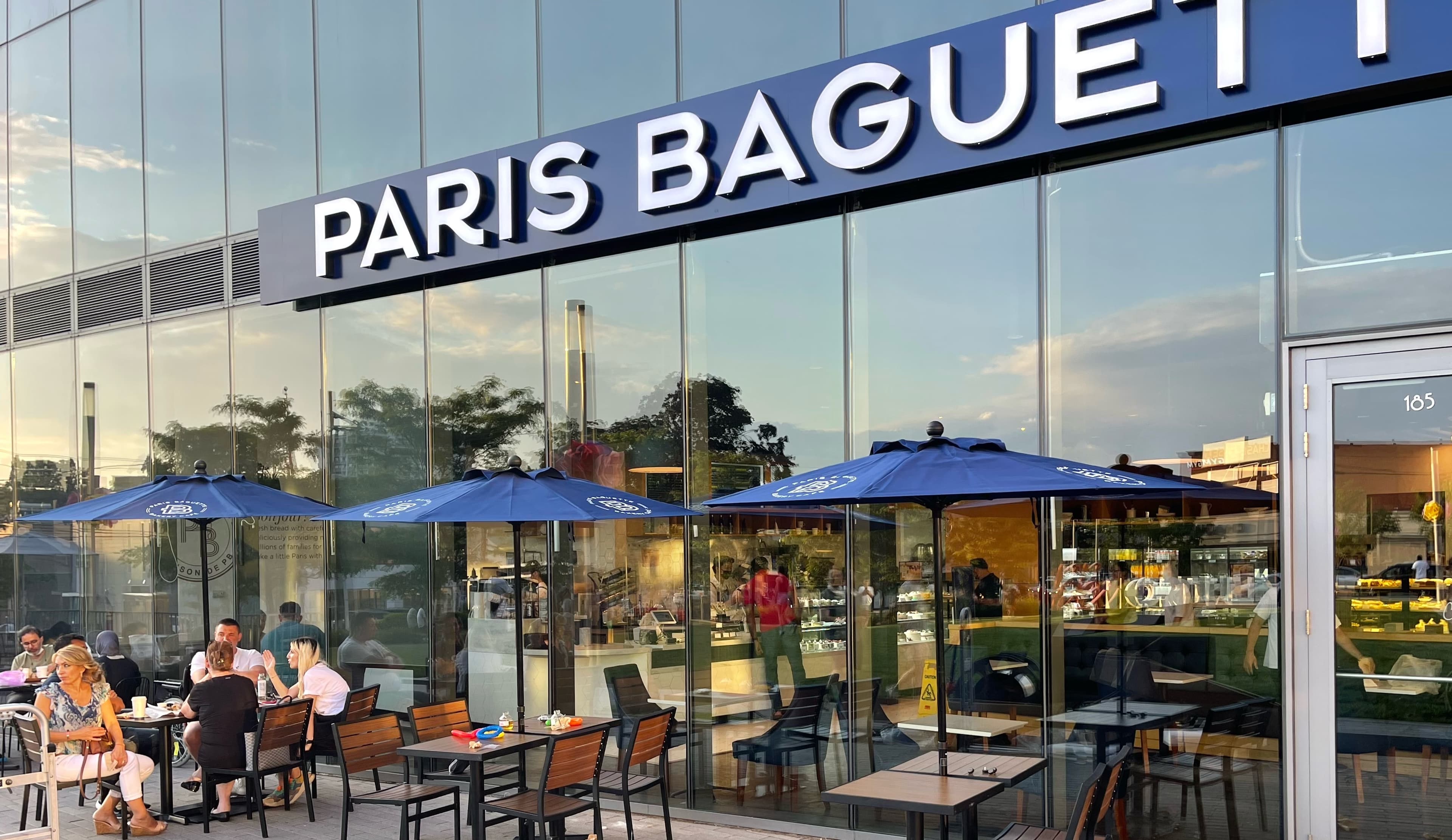 Why This Entrepreneur in Long Island Transitioned from a Career in High Fashion and Food Manufacturing to Owning a Paris Baguette Franchise