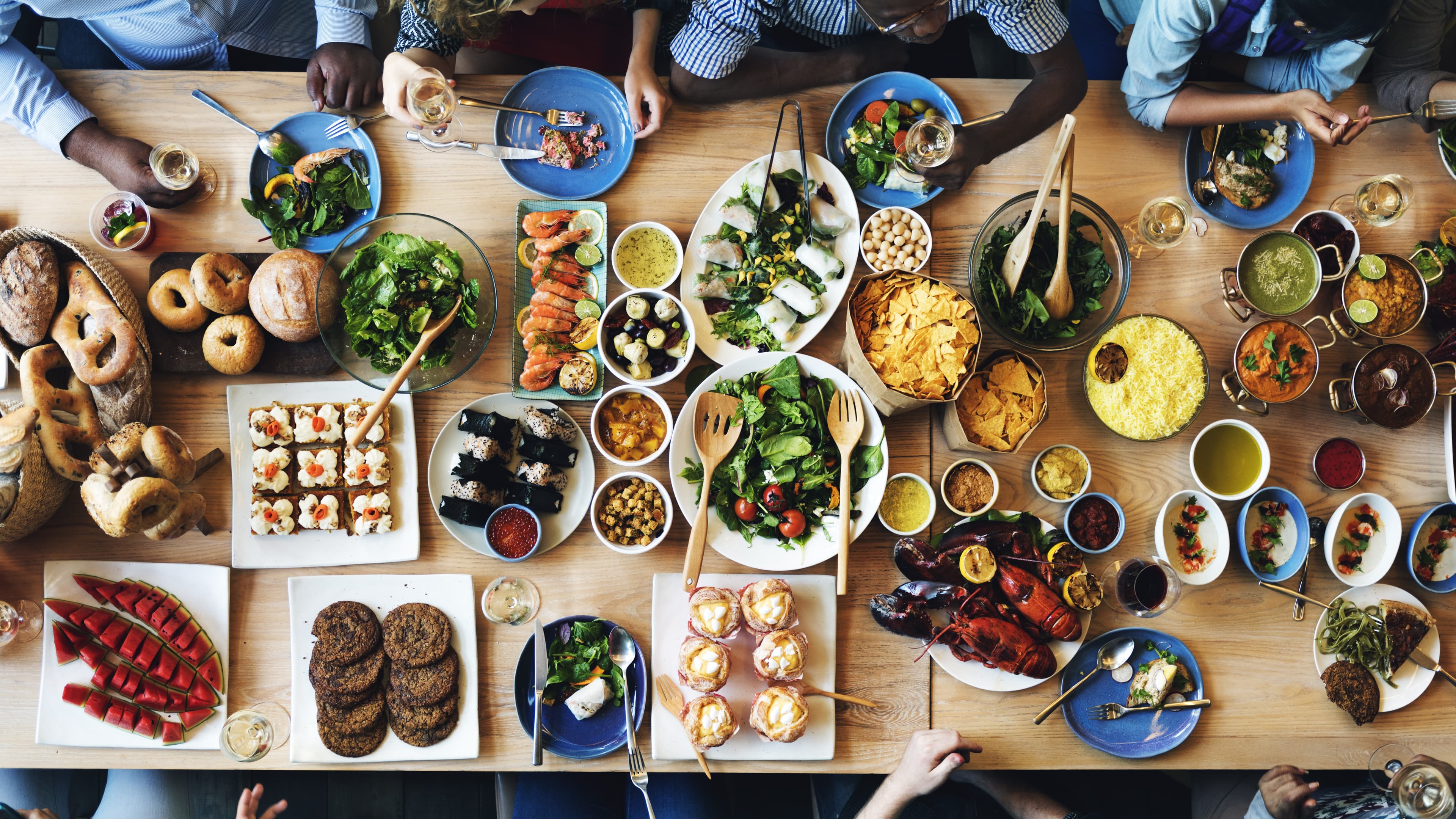 Why Catering is On the Menu This Thanksgiving and Why Franchise Brands Should Take Note