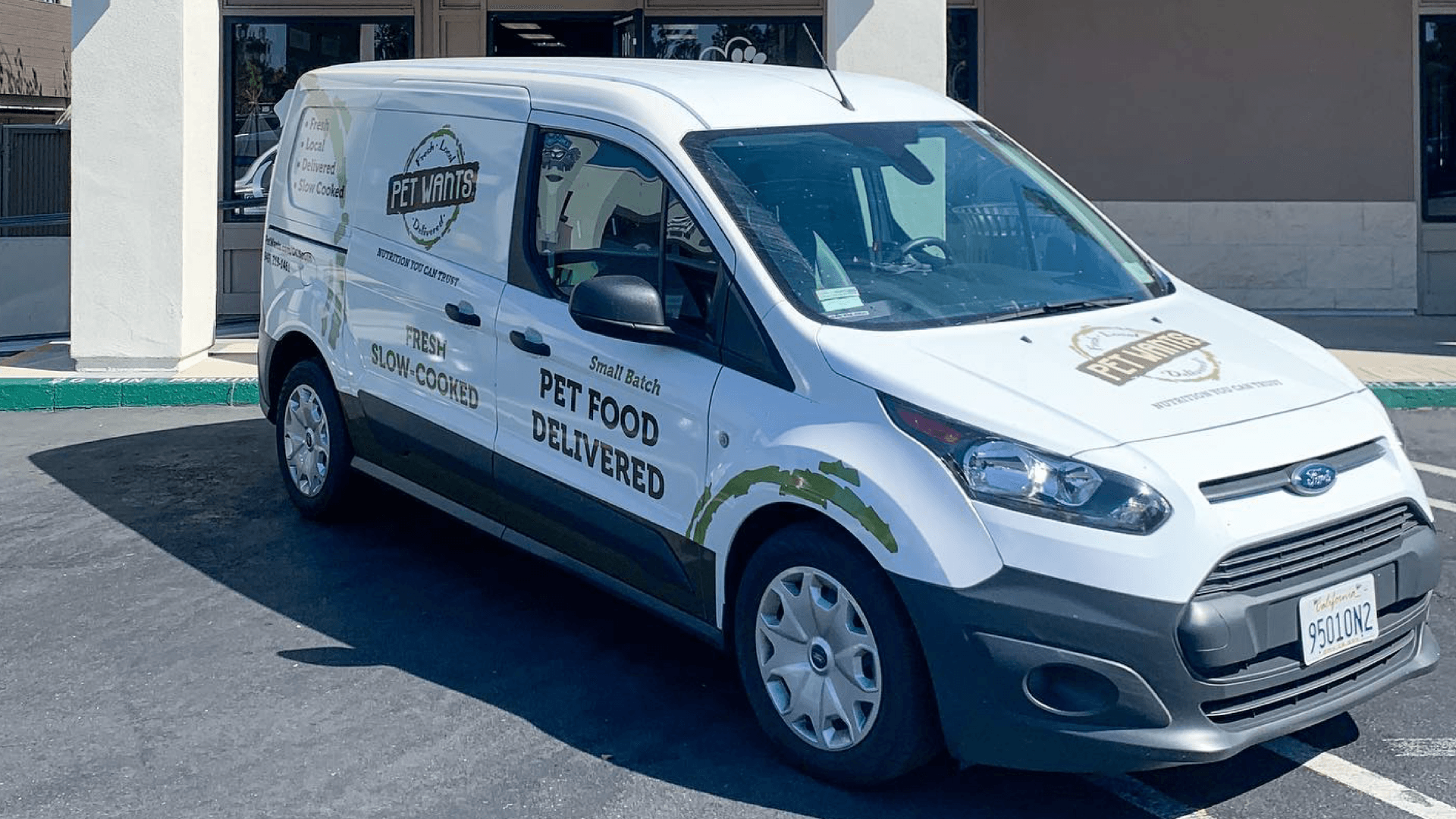 Idaho Couple Opens New Mobile Pet Wants Location