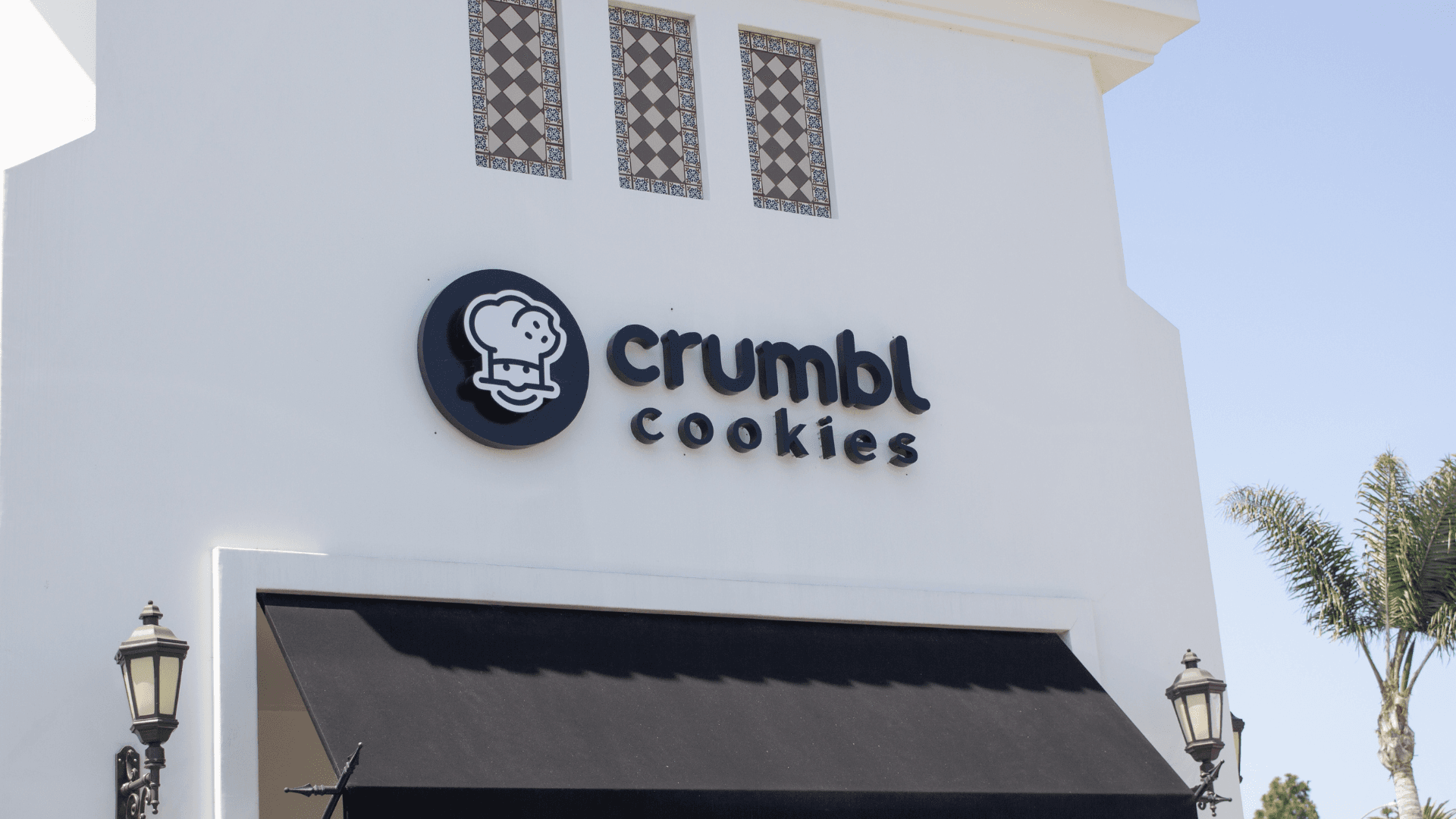 Crumbl Cookies Is Dominating the Cookie Franchise Market: Here’s How