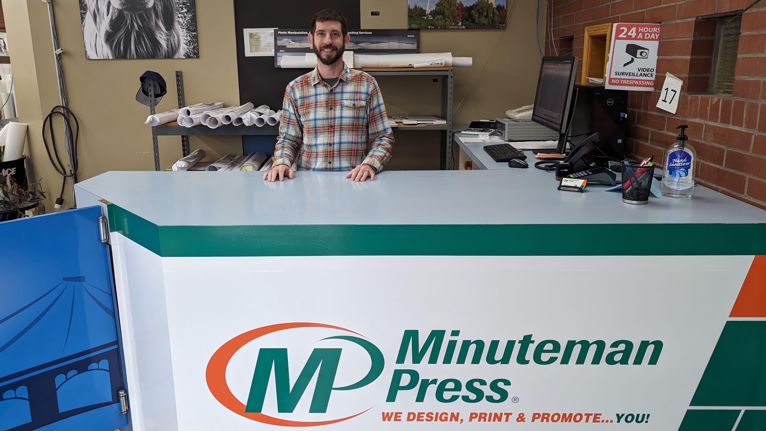 US Marine Corp. Veteran Clint Neal Buys Minuteman Press Franchise