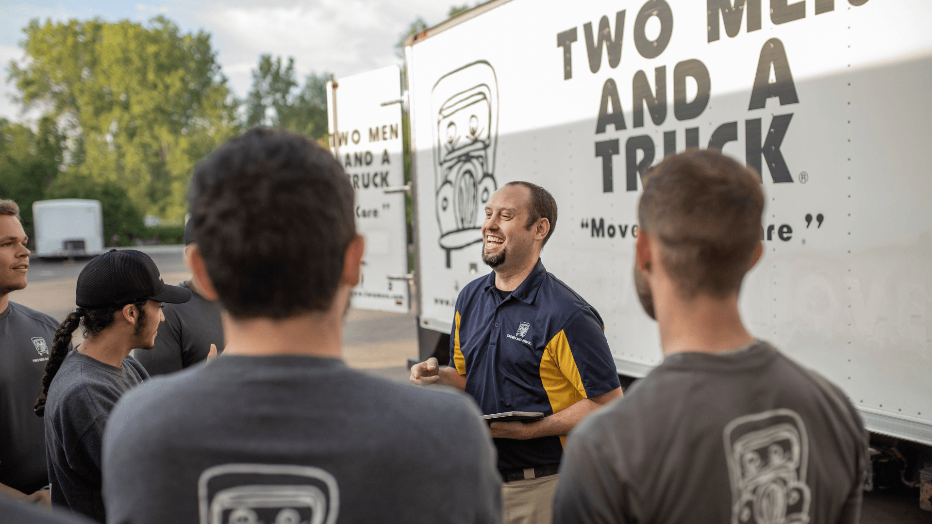 TWO MEN AND A TRUCK® Expands Footprint, Diversifies Offerings Ahead of Major Growth in 2024