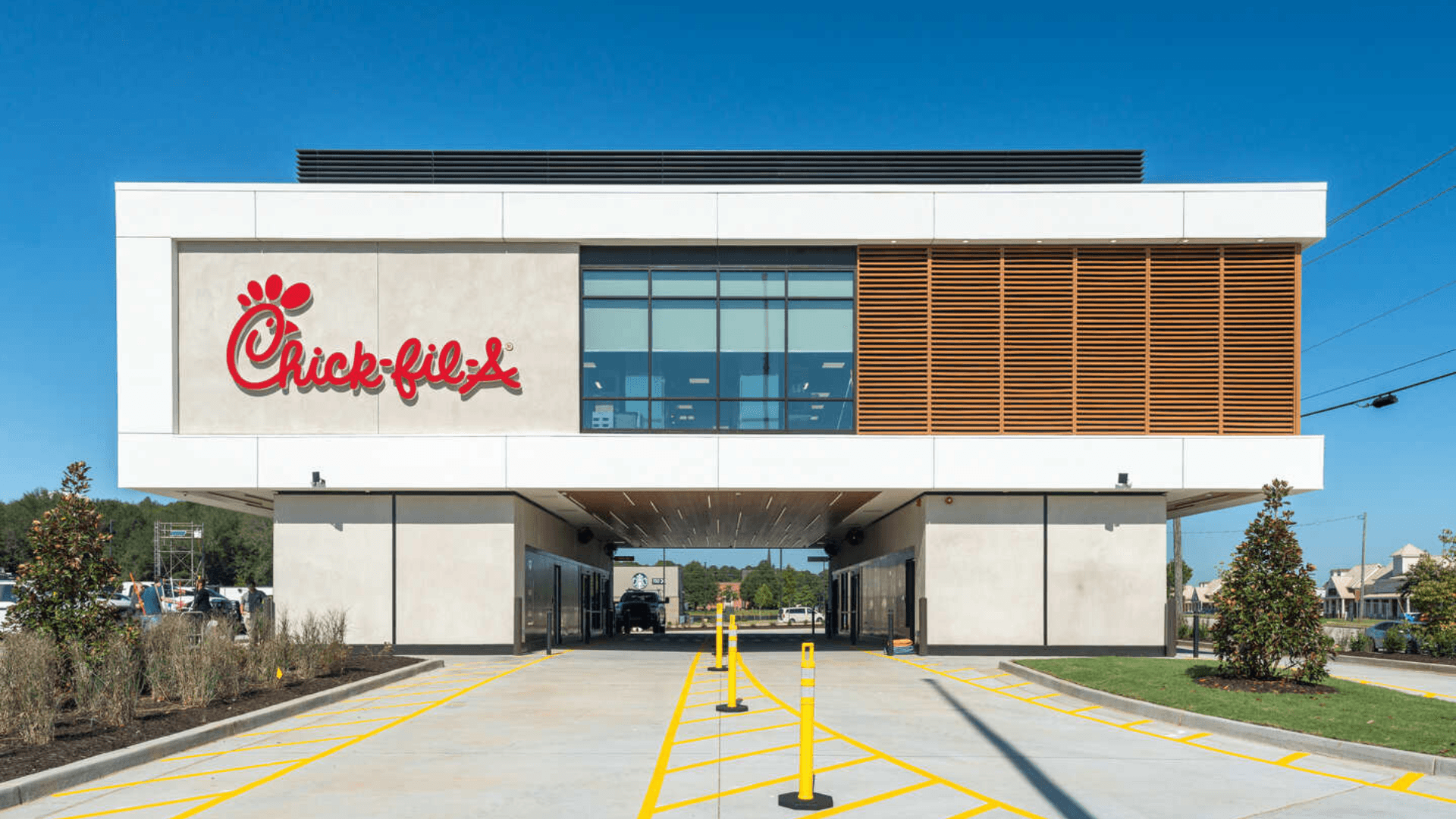 Chick-fil-A Unveils Revolutionary Elevated Drive-Thru Concept in Atlanta