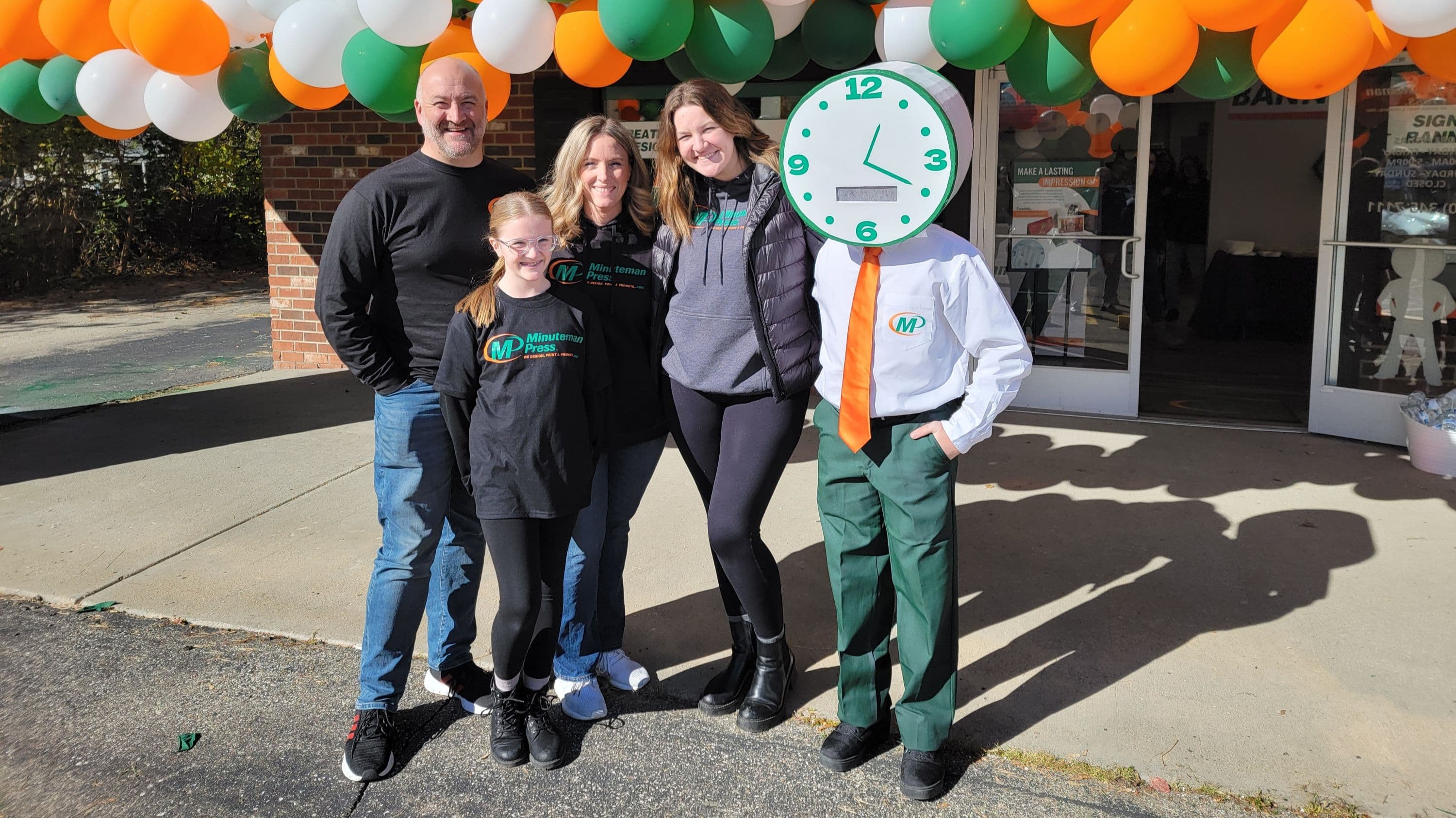 Mompreneur Samantha Hilliker Opens New Minuteman Press Franchise