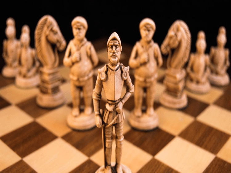 10 Characteristics of Transformational Leaders  
