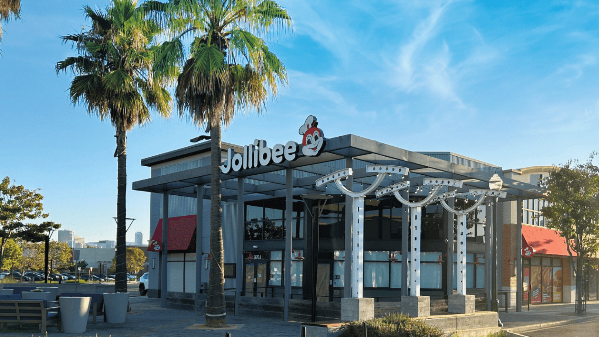Why Jollibee Is Targeting California for Franchise Growth